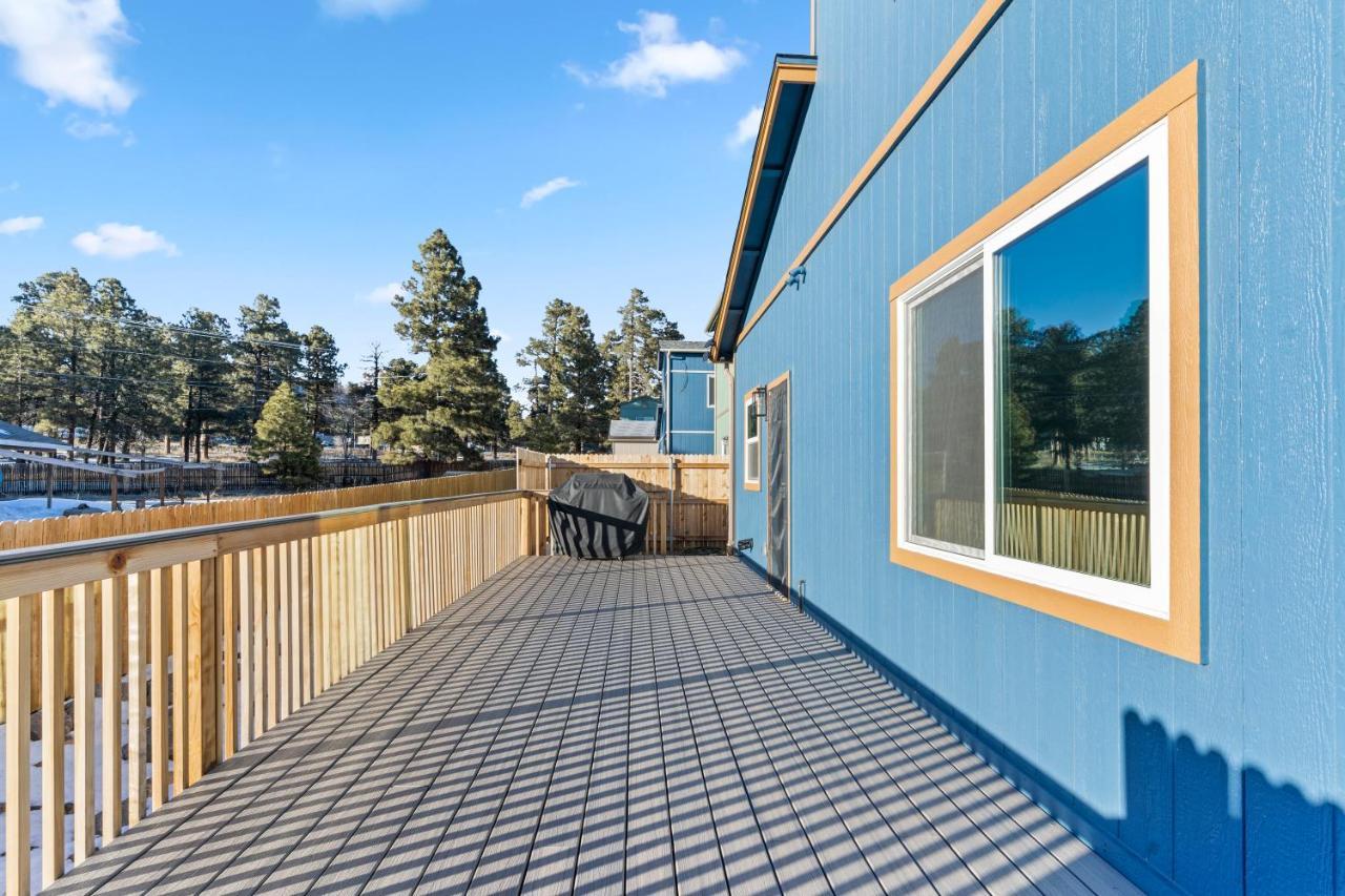 Flg Retreat - Modern Home With Mountain Views سارية العلم المظهر الخارجي الصورة